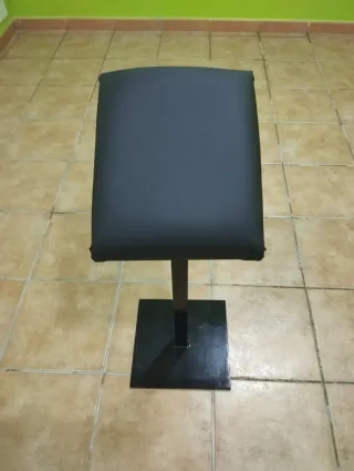 apoyabrazos esteticien o tatuaje.