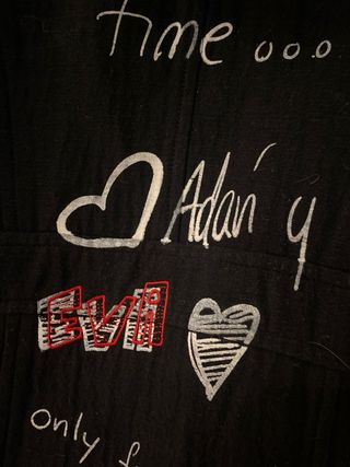 Abrigo Desigual Negro Bordado