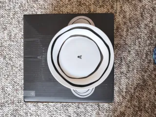 Vajilla Scalpers Porcelana Negra y Blanca