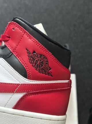 Nike Jordan 1 Mid Bred Toe Tg 40