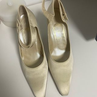 Zapatos Christian Dior Beige/Oro Talla X