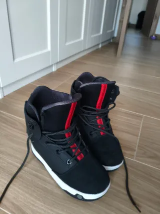 Tabla Wakeboard Hyperlite con Botas