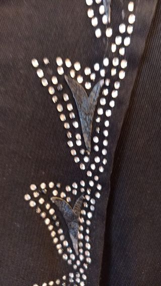 Túnica árabe negra con pedrería