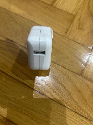 Cargador Apple 12W USB