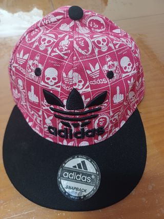 Gorra Vans Negra y Rosa