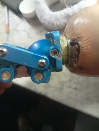 Prótesis pierna ortopedica izquierda