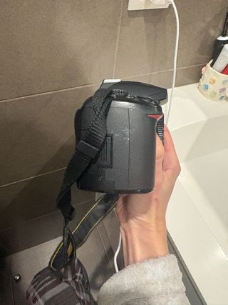 Cámara Nikon D3000 Negra