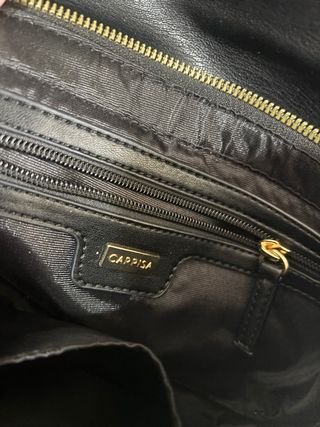 Bolso bandolera negro acolchado