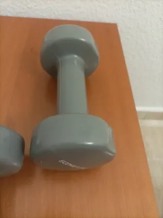 Manubri Boomerang 4 kg (coppia)