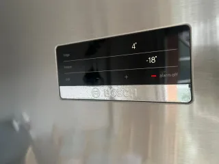 Nevera combi Bosch KGN36XI4P No Frost