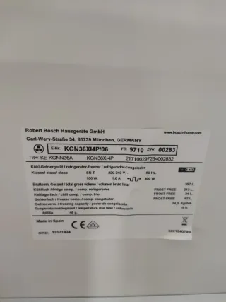 Nevera combi Bosch KGN36XI4P No Frost