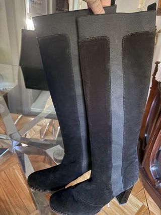 Botas altas castañer negras 40