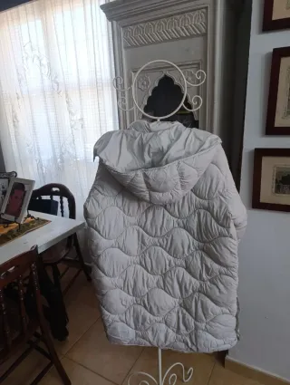 Chaquetón acolchado blanco marfil talla XL