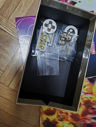 Caja Ultra Premium Charizard Pokémon