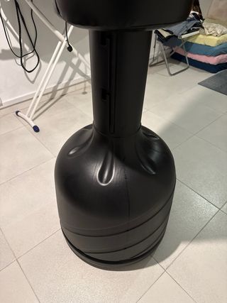 Saco de boxeo de pie ajustable