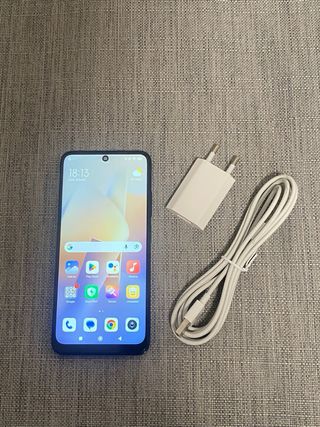 Redmi Negro con Cargador y Cable USB