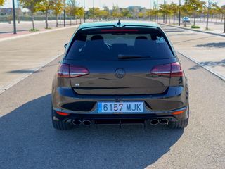 Volkswagen Golf 7R 300CV
