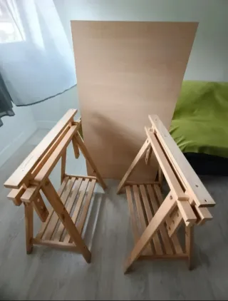 Mesa escritorio con caballetes