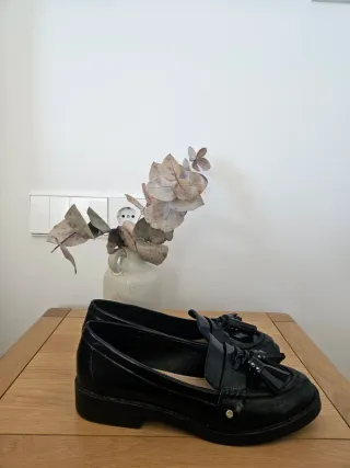 Mocasines Zara mujer T37 Negro muy buen estado