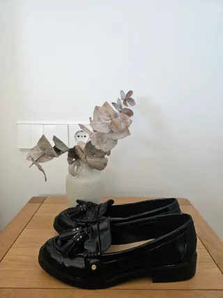 Mocasines Zara mujer T37 Negro muy buen estado