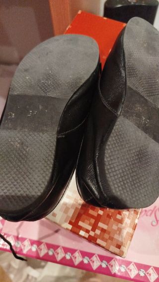 Zapatos de baturra niña negros. NUMERO 29