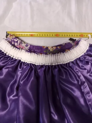 Traje de Fallera Morado y Blanco