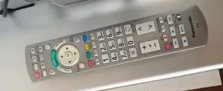 TV LED PANASONIC 32" BLANCO PERLADO