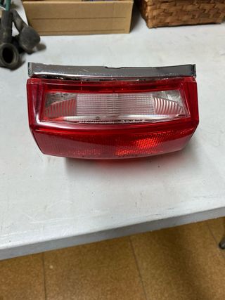 Piloto trasero Vespa PX