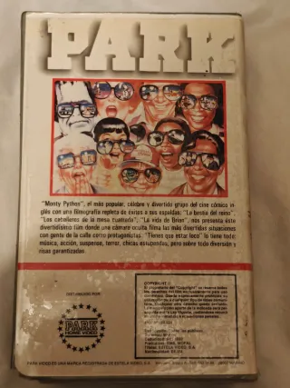 VHS Monty Python - Tienes que estar loco