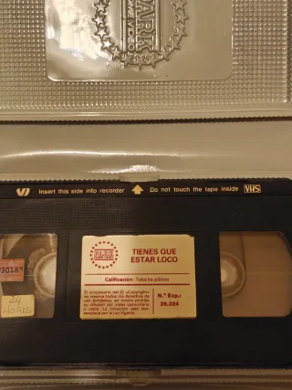 VHS Monty Python - Tienes que estar loco