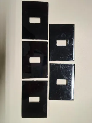 Placca per scatola 503 nero lucido