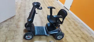 Scooter eléctrico para movilidad reducida