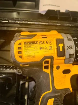 Taladro DeWALT DCD796 18V