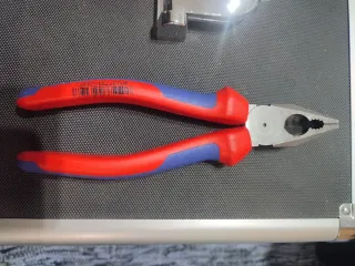 Herramientas Knipex y Sinex