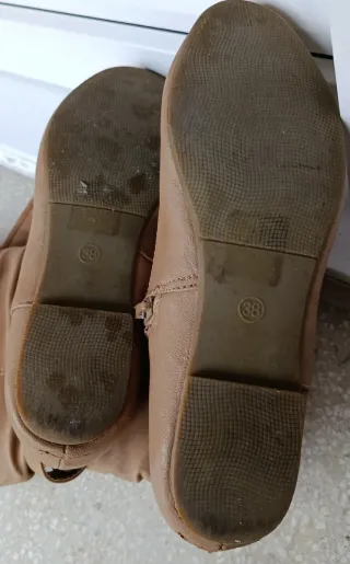 Botas altas marrones con hebillas