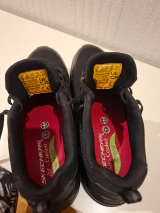 Zapatillas Skechers Arch Fit Mujer Negras