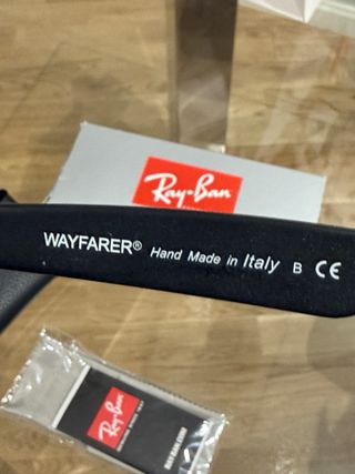 Gafas de sol Ray-Ban Wayfarer negras