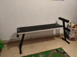 Banco de pesas y abdominales