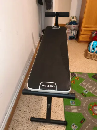 Banco de pesas y abdominales