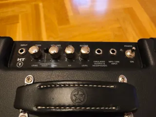 Blackstar HT-1R Amplificador Guitarra