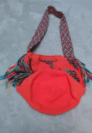 Bolso Wayuu tejido artesanal