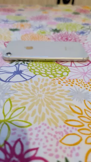 iPhone 8 64 gb impecable Blanco 86% Salud Batería