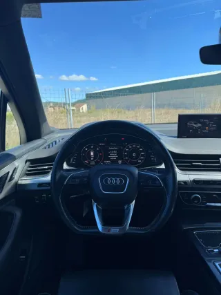 Audi Q7 2015