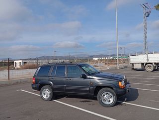 Jeep Grand Cherokee 5.9 Limited V8 | Muy Raro