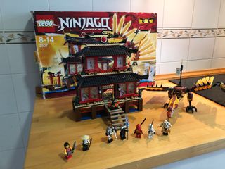 LEGO Ninjago 2507 Templo del Fuego Completo !!!