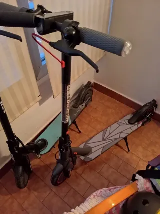 Due monopattini elettrici con garanzia