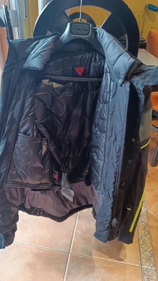 Urge venta - Chaqueta Dainese Gore-Tex Talla 54 -