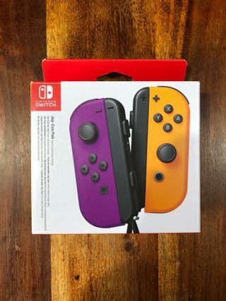 Nintendo Switch Set 2 Joy-Con viola/arancioni Neon