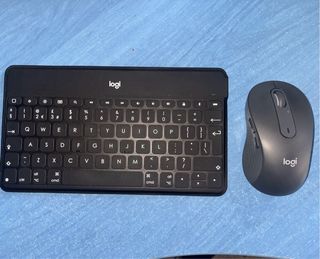 Teclado y Ratón Logitech Keys-to-Go Inglés