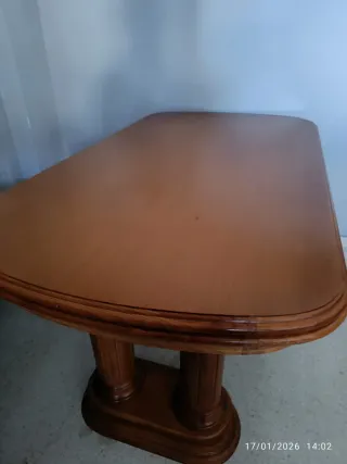 Urgente! Mesa extensible madera clara clásica